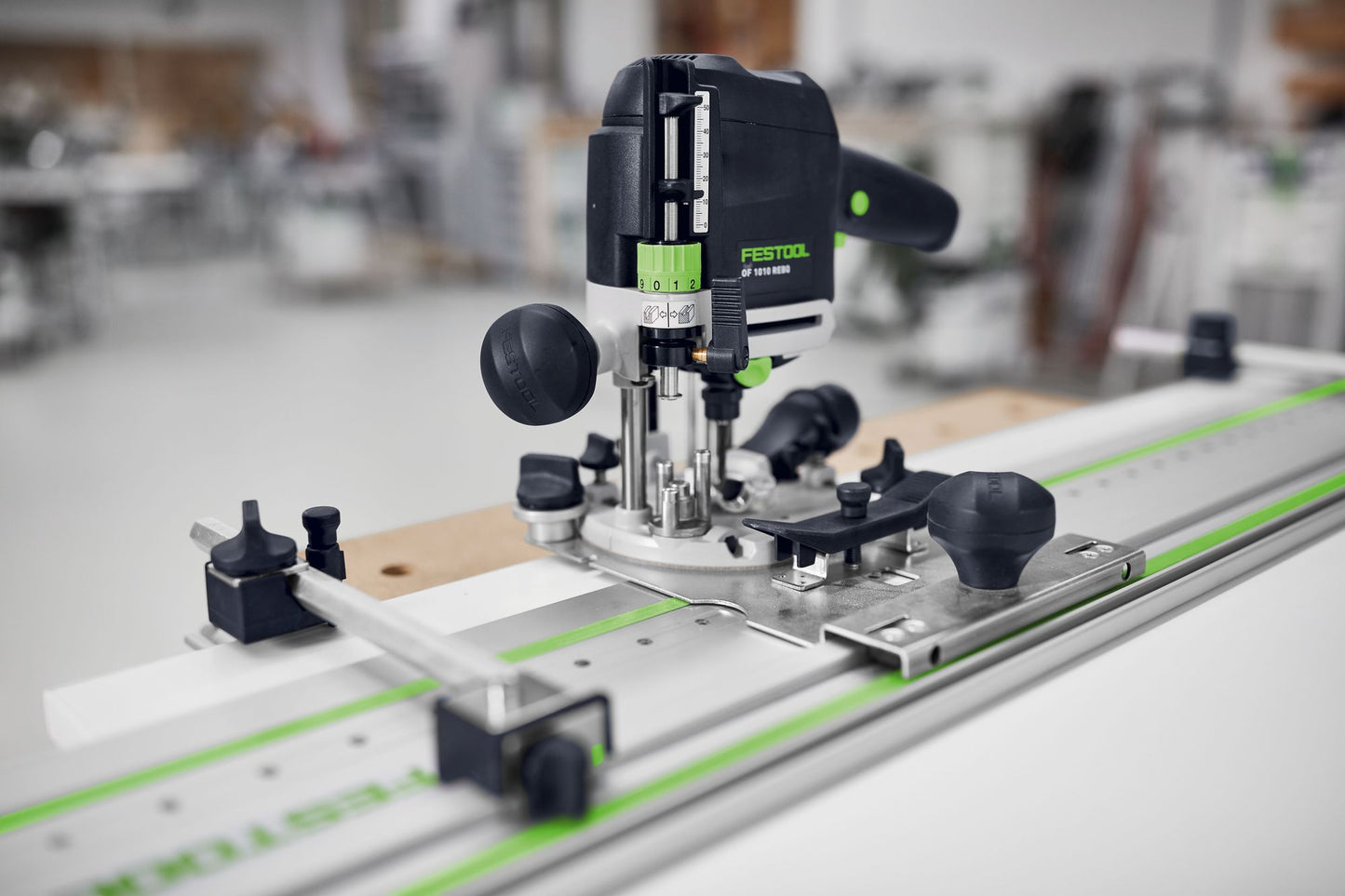 Festool FP-LR 32 Führungsplatte ( 494340 ) für OF 900, OF 1000, OF 1010, OF 1400 im Lochreihensystem FS-LR32