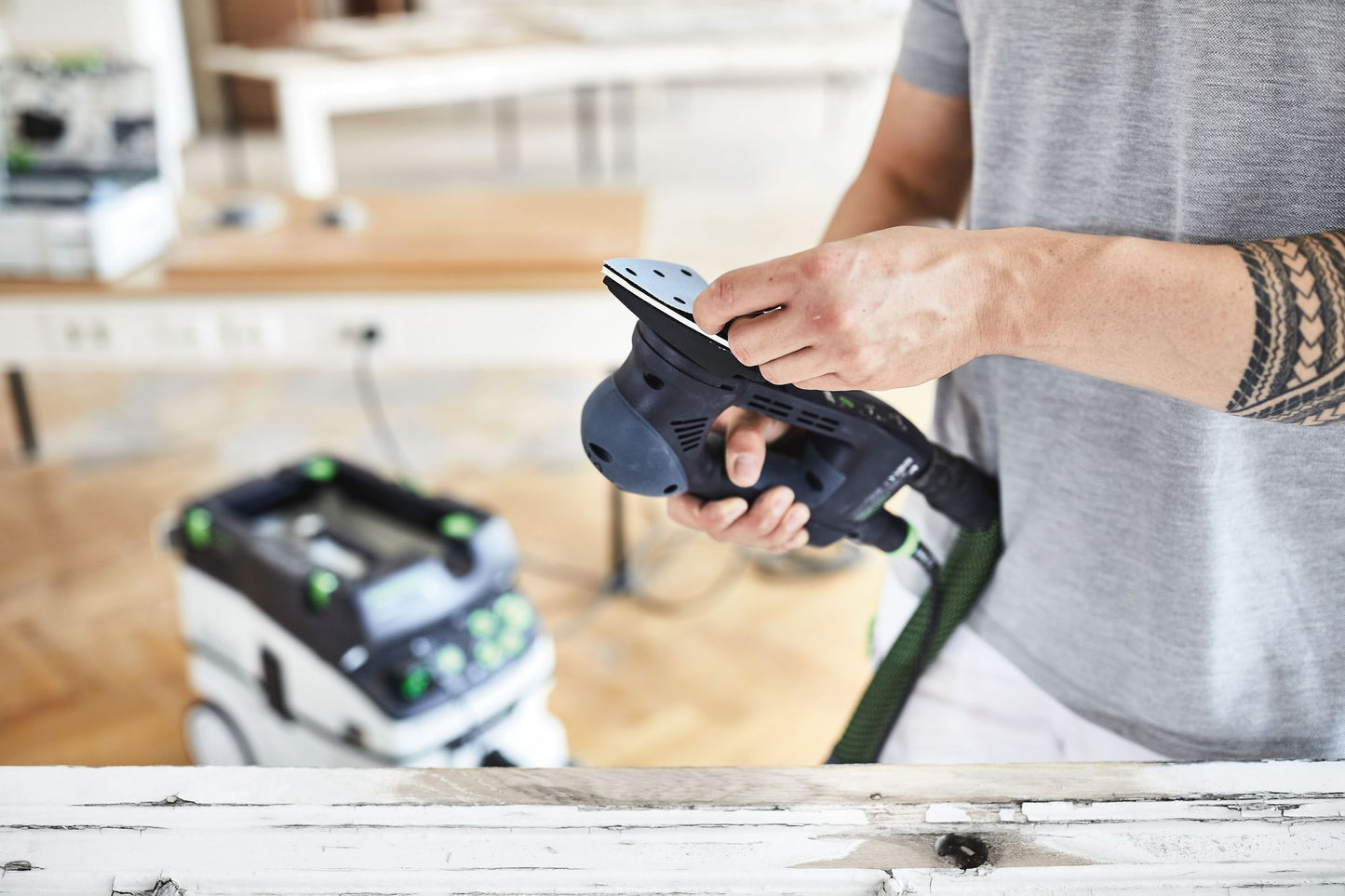 Festool STF V93/6 P100 GR/100 Schleifblatt Granat ( 497393 ) für RO 90 DX, DX 93, RS 300, RS 3, LRS 93 (Bügeleisenschleifschuh)