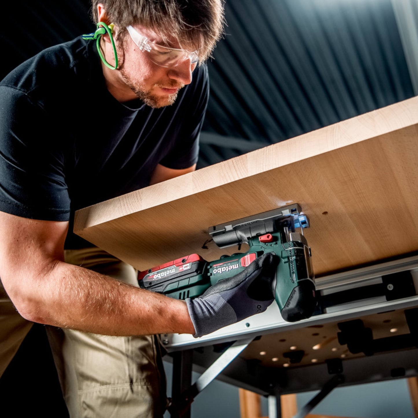 Metabo ST 18 LT 130 BL Akku Stichsäge 18 V 130 mm Brushless + 1x LiHD Akku 4,0 Ah - ohne Ladegerät