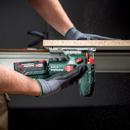 Scie sauteuse Metabo ST 18 L 90 sans fil 18 V 90 mm + 2x batterie LiHD 5,5 Ah + chargeur + Metabox