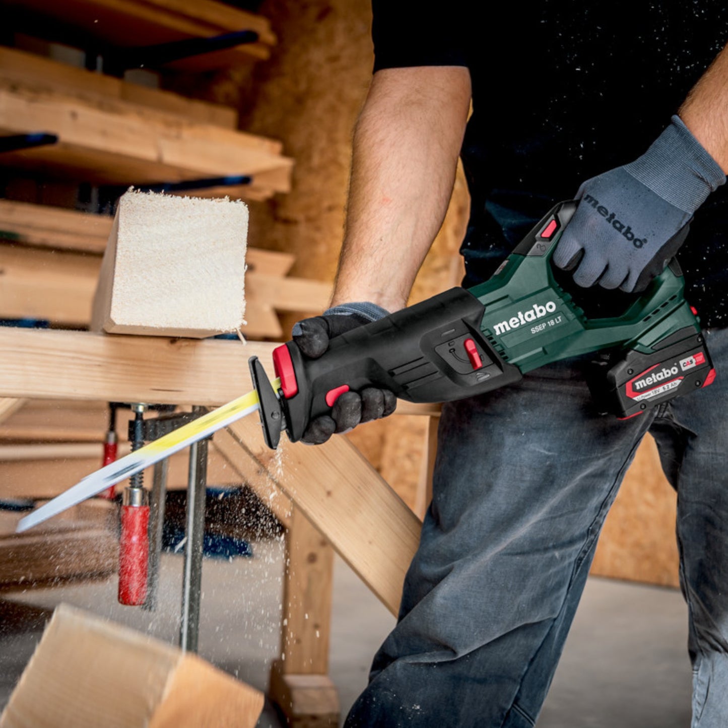 Metabo SSEP 18 LT Akku Säbelsäge 18 V 32 mm + 1x LiHD Akku 4,0 Ah + Ladegerät + Metabox