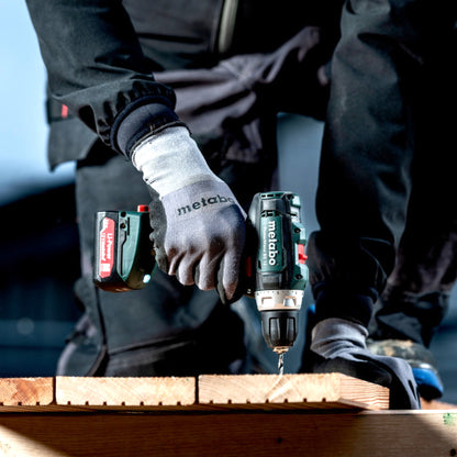 Metabo PowerMaxx BS 12 Set Akku Bohrschrauber 12 V 40 Nm ( 601036870 ) + 2x Akku 2,0 Ah + Ladegerät + Zubehör Set + Koffer