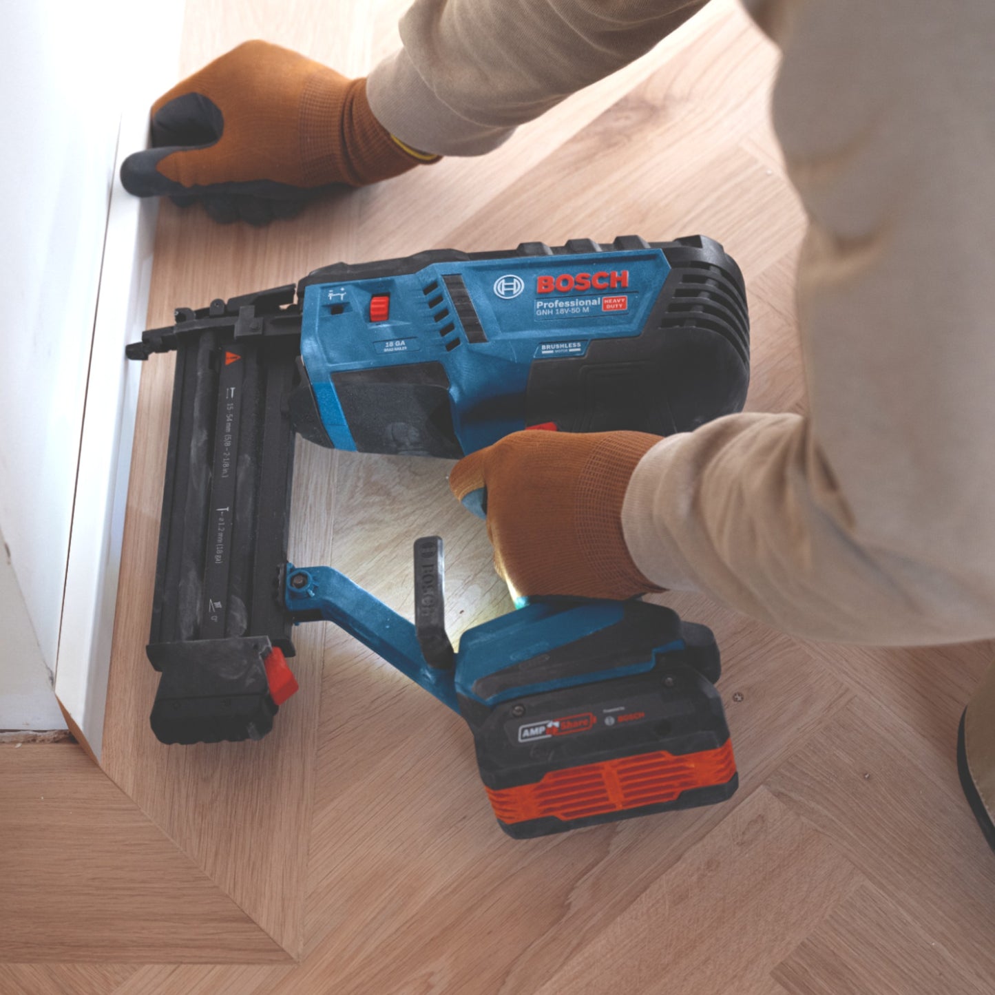 Bosch GNH 18V-50 M Professional Cloueuse à bois sans fil 18 V 1,2 x 16 - 50 mm sans balais (0601482400) Solo - sans batterie, sans chargeur