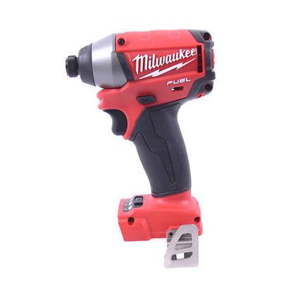 Milwaukee M18 CID-501M Akku Schlagschrauber 18V 180Nm 1/4" Brushless + 1x Akku 5,0Ah + Ladegerät + 32tlg. Bit Set + M-Box