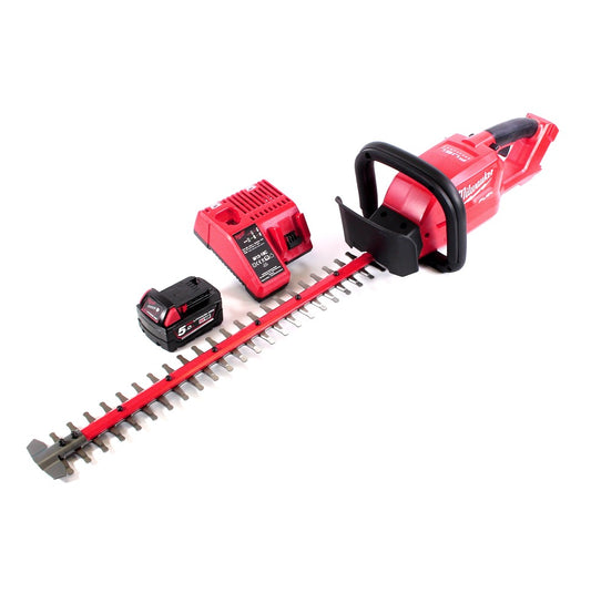 Milwaukee M18 CHT-501C Akku Heckenschere 18 V 610 mm Brushless + 1x Akku 5,0 Ah + Ladegerät