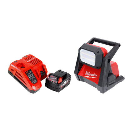 Milwaukee M18 HOAL-401FC Lampe LED pour projecteur de chantier à batterie 18 V 4000 lm + 1x batterie 4,0 Ah + chargeur