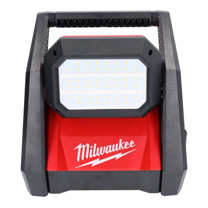 Milwaukee M18 HOAL-502FC Akku LED Lampe Baustrahler 18 V 4000 lm + 2x Akku 5,0 Ah + Ladegerät