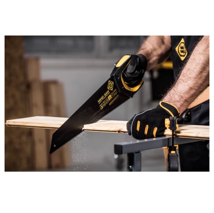 FORTE Tools Fuchsschwanz in schwarz, 55 cm 9 TPI Premium Säge, klassische Handsäge mit ergonomischem Gummigriff, Säge für Holz, Kunststoff, etc., mit 3-kant Verzahnung Made in Sweden ( 000051083340 ) - Toolbrothers