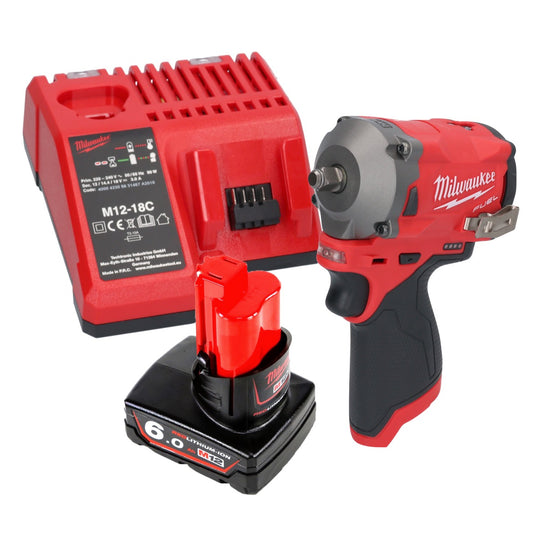 Clé à chocs sans fil Milwaukee M12 FIW38-601C 12 V 339 Nm 3/8" sans balai + 1x batterie 6,0 Ah + chargeur