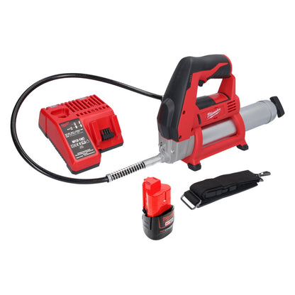 Milwaukee M12 GG-201C Akku Fettpresse 12 V 562 bar + 1x Akku 2,0 Ah + Ladegerät