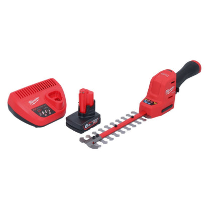 Cisaille à arbustes à batterie Milwaukee M12 FHT20-601 12 V 20 cm sans balai + 1x batterie 6,0 Ah + chargeur