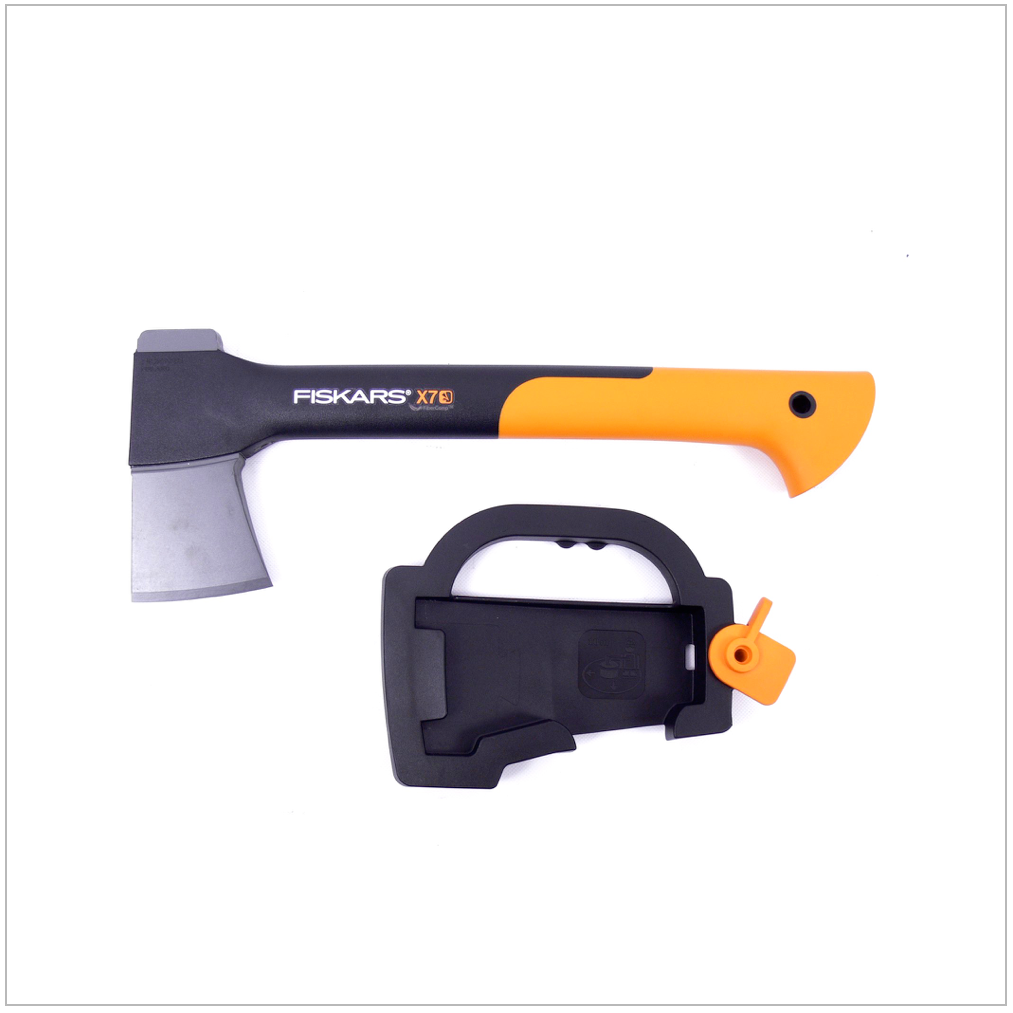 Fiskars Set - Universal Axt X 7 + Handsäge SW 73 + Universal Messer K 40 inkl. Transporttasche ( 129039 ) - Toolbrothers