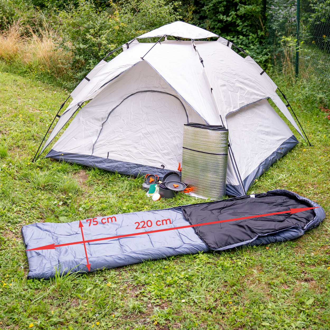 Toolbrothers Kit de Camping en Plein air Tente pour 2 à 4 Personnes Tente hydraulique avec Tapis Isolant et équipement de Camping 14 pièces