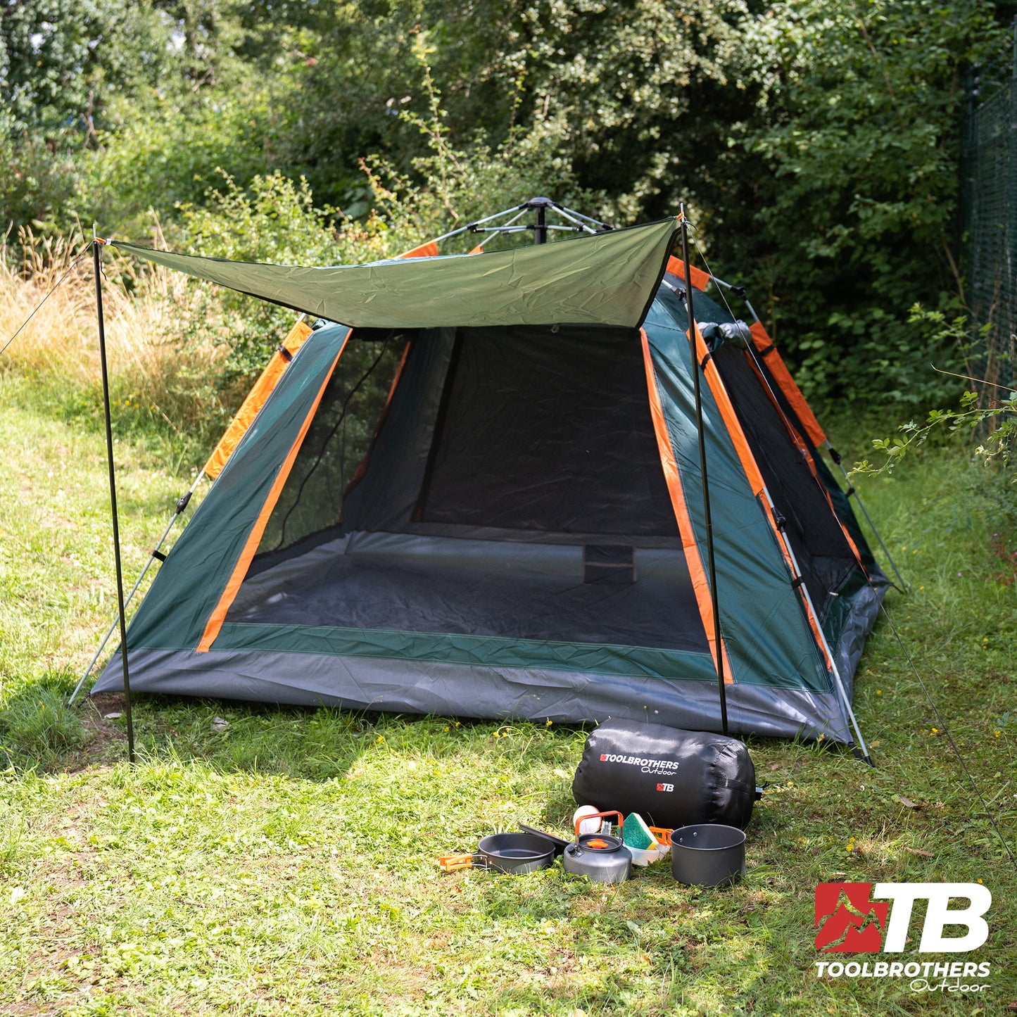 Toolbrothers Outdoort Camping-Set Zelt für 2-4 Personen Hydraulikzelt  Pop-Up zelt + Campingausrüstung 12 tlg