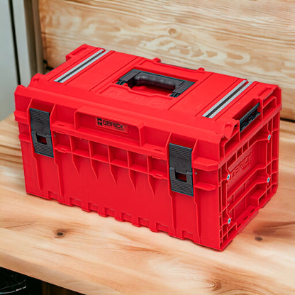 Qbrick System ONE 350 2.0 Technik RED ULTRA HD Custom Werkzeugkoffer modularer Organizer 585 x 385 x 320 mm 38 l stapelbar IP66