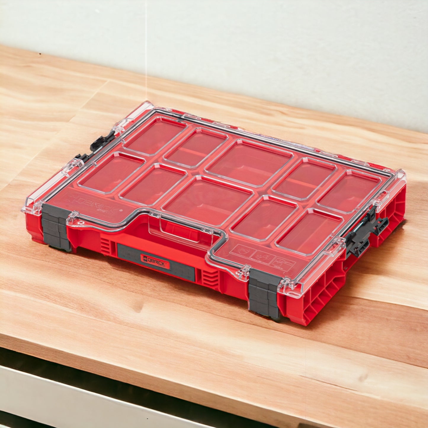 Qbrick System PRO Organizer 200 RED ULTRA HD empilable 452 x 296 x 79 mm 6 l IP54 avec 8 compartiments