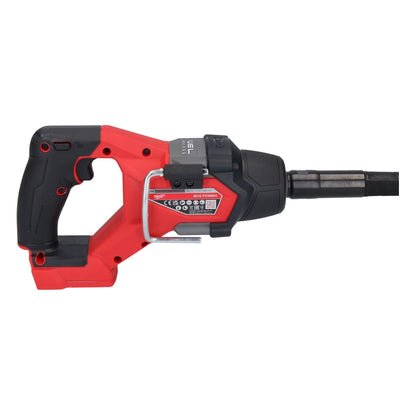 Vibrateur à béton sur batterie Milwaukee M18 FCVN24-121 18 V 2,4 m sans balais + 1x batterie 12,0 Ah + chargeur