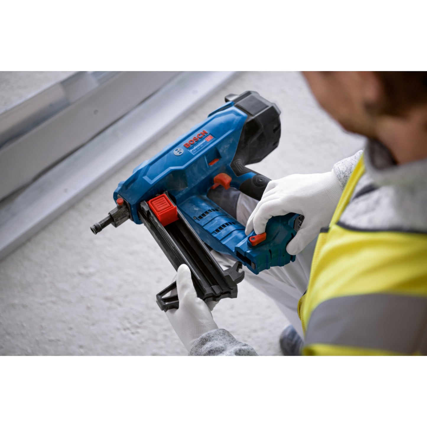 Cloueur à béton sans fil Bosch GNB 18V-38 Professional 18 V 13 - 38 mm BITURBO brushless + 2x batterie ProCORE 4,0 Ah + chargeur